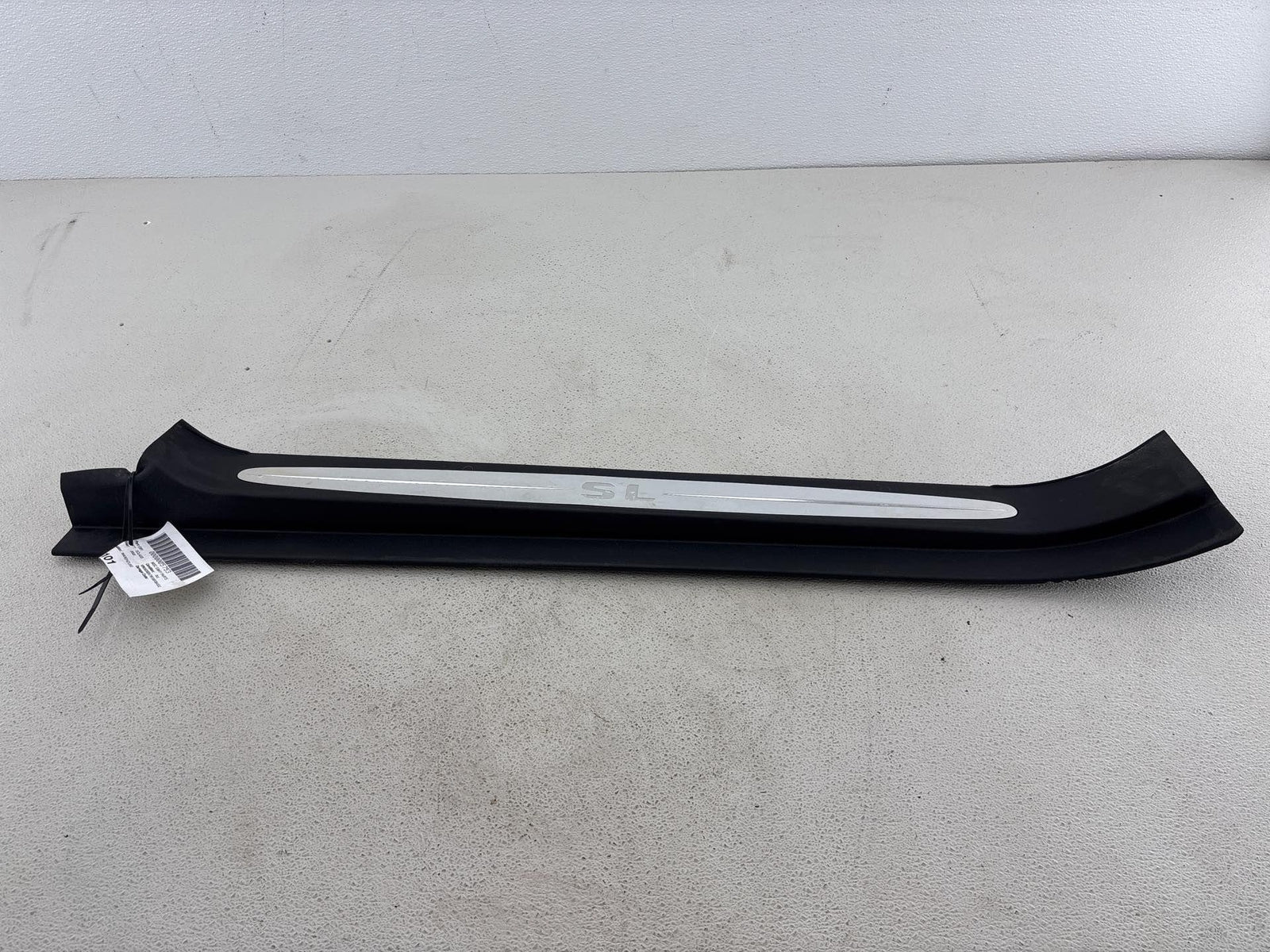 03-08 Mercedes Sl500 Sl600 R230 Front Left Side Door Sill Scuff Trim Plate Oem