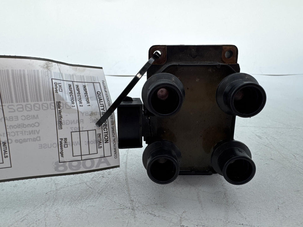 1995-1997 Ford Ranger 2.5L 4 Cylinder Ignition Coil Assembly Oem