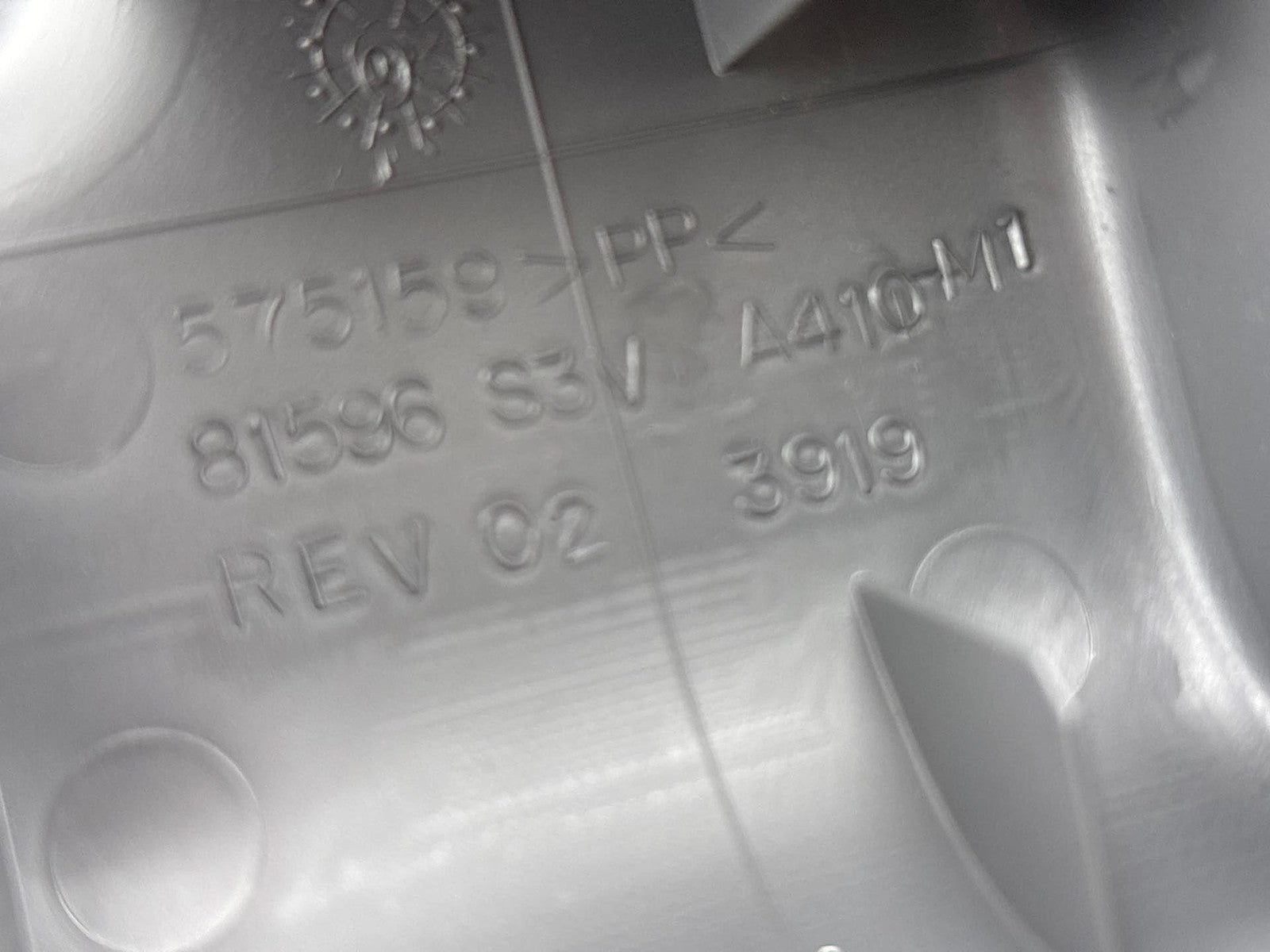 05-08 Honda Pilot Front Left Seat Rear Supprt Trim Oem 81596-S3V-A410