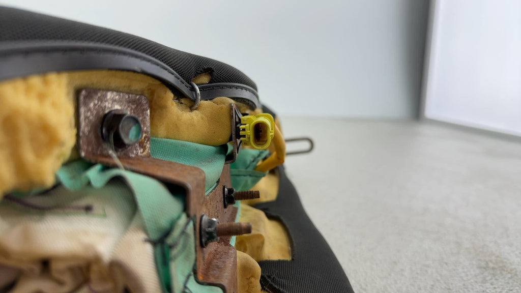 15-16 Chevrolet Trax Rear Left Driver Side Seat Back Bolster Cushion Oem