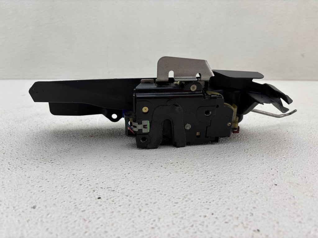 04-10 Audi A8 Quattro Front Left Door Lock Latch Actuator Oem