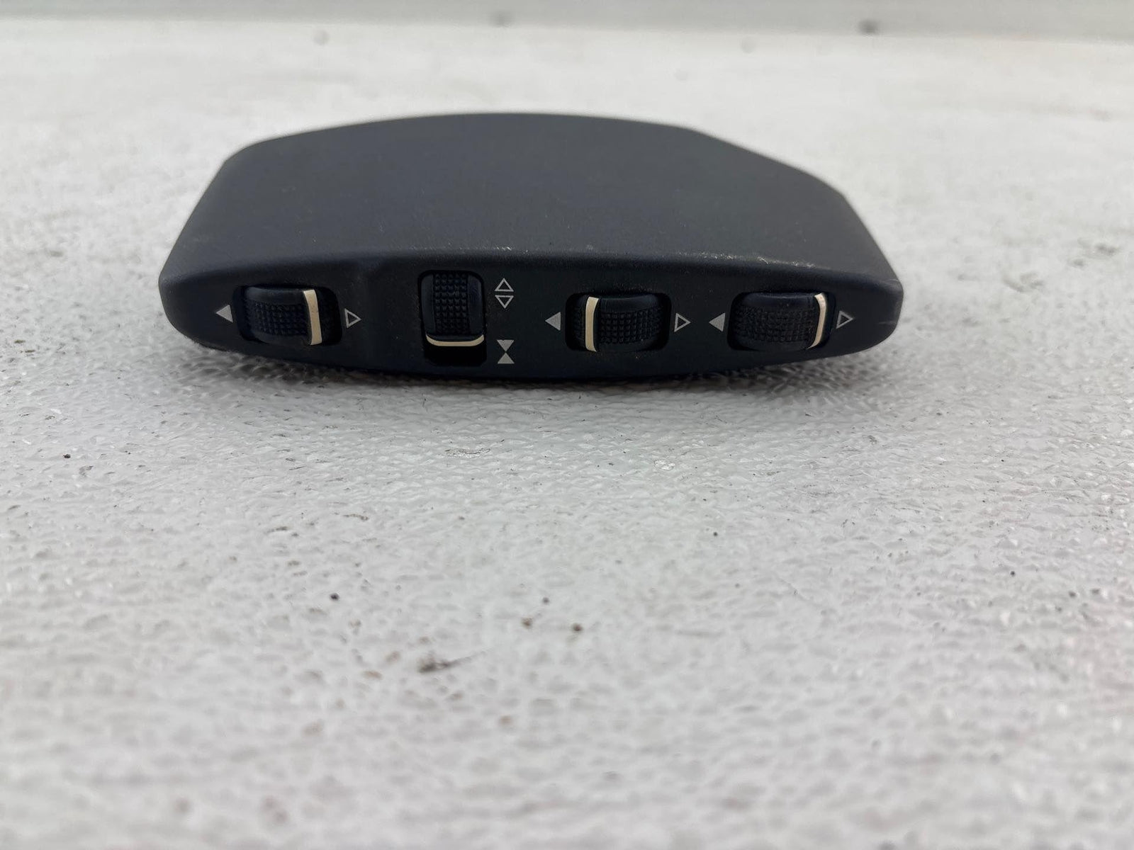 10-13 Oem Mercedes A207 E550 Front Left Driver Side Seat Switch Control Valve