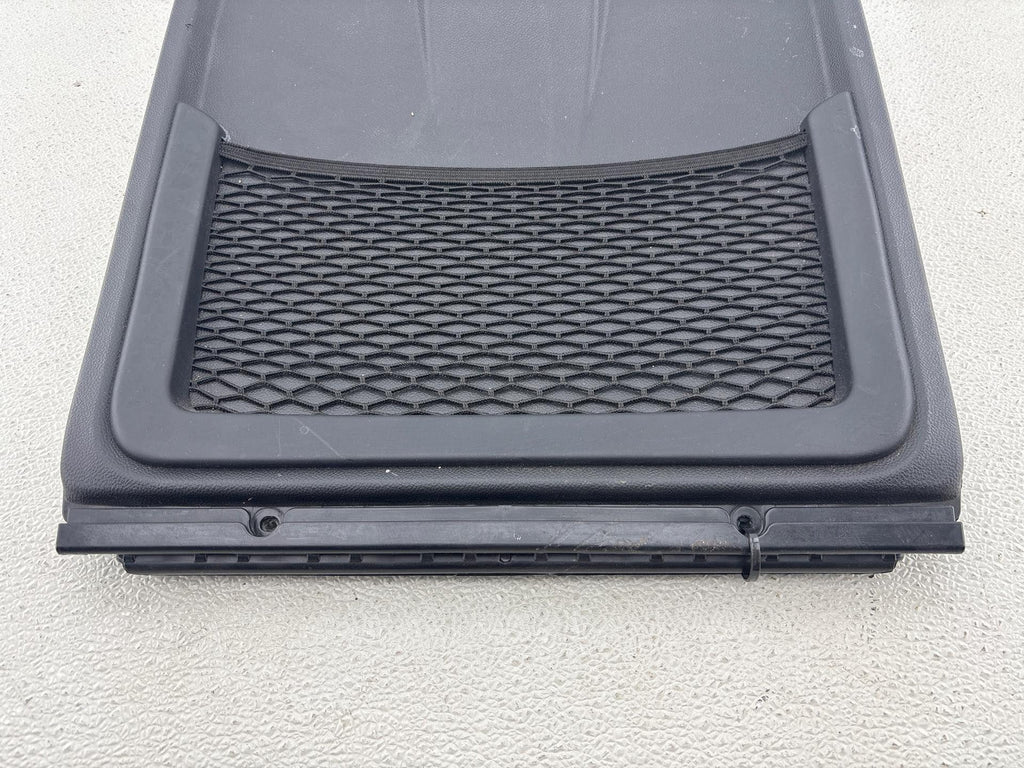 17-25 Alfa Romeo Giulia / Stelvio Front Right Seat Back Cover Panel Oem