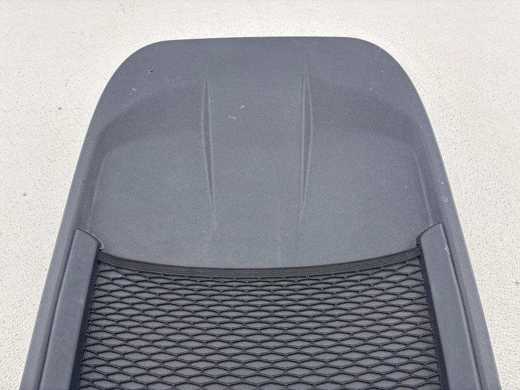 17-25 Alfa Romeo Giulia / Stelvio Front Right Seat Back Cover Panel Oem