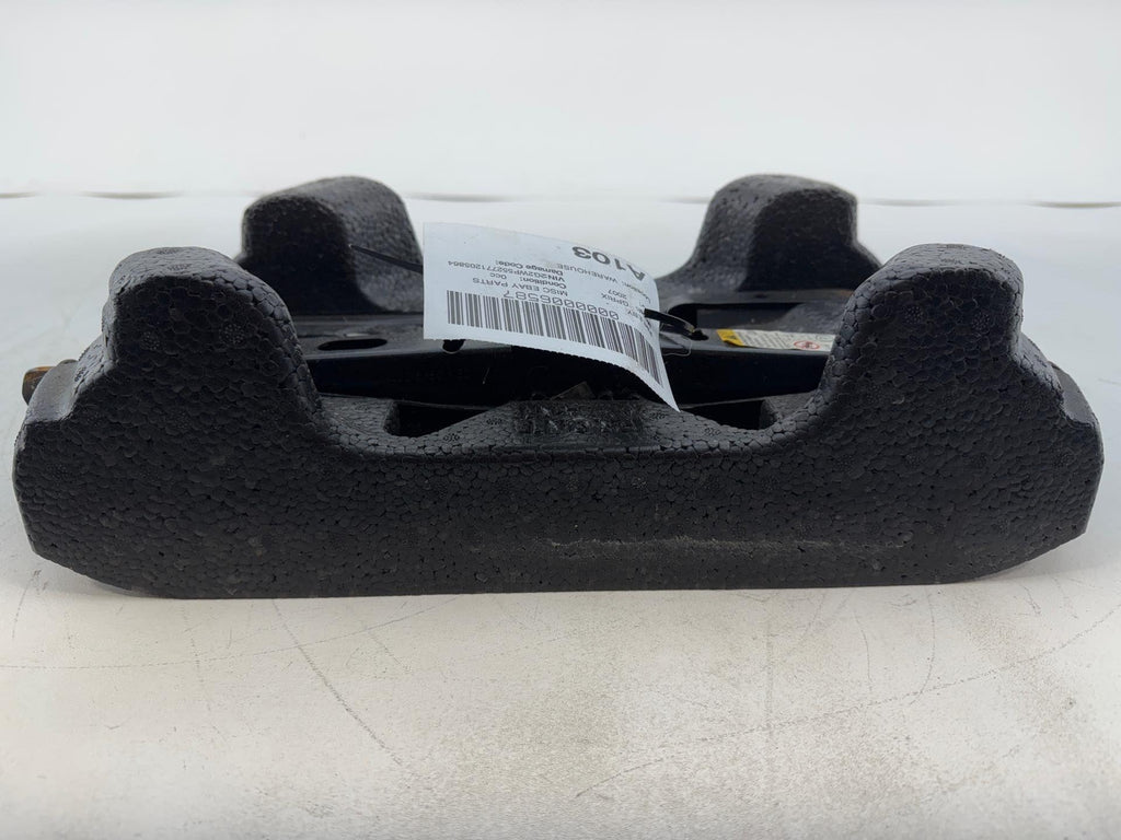 07 Pontiac Grand Prix Spare Tire Jack & Tool Kit Lug Wrench Foam Oem