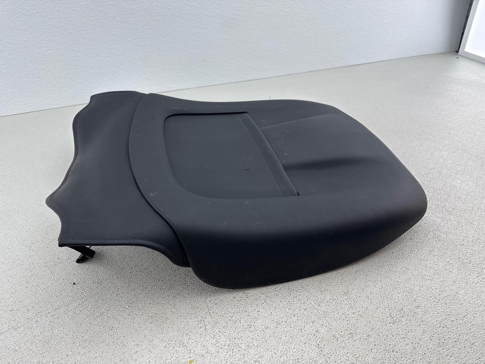 14-19 Cadillac Cts Front Right Seat Rear Cushion Panel Oem 2125775