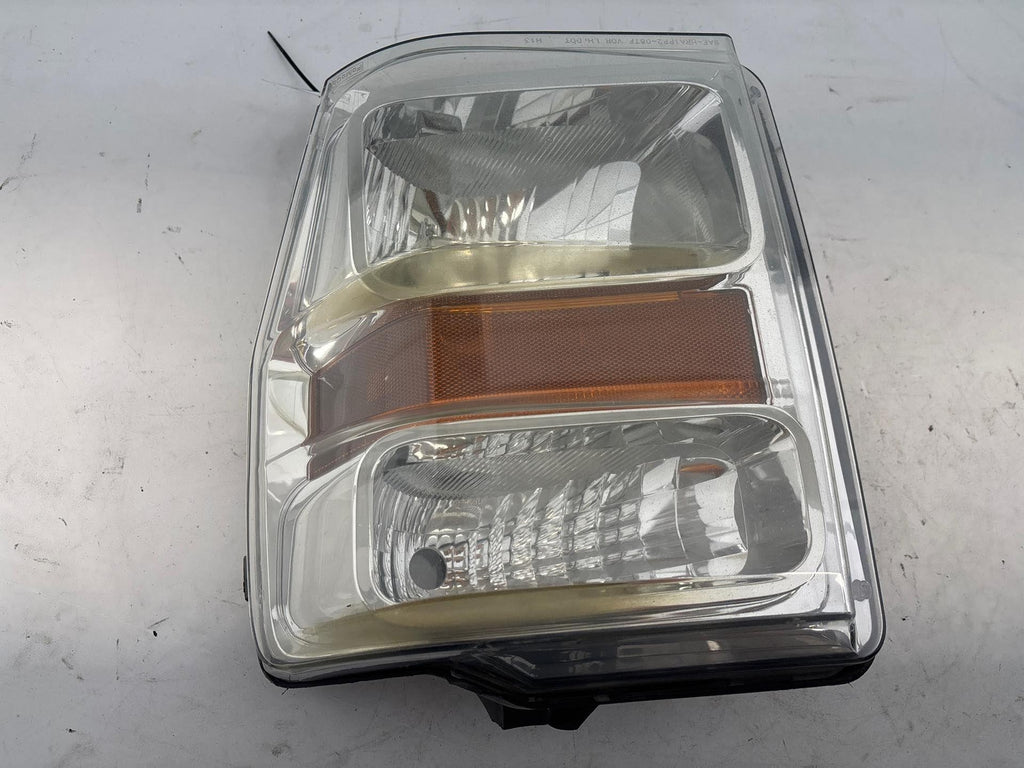 08-10 Ford F-250/350 Super Duty Left Driver Side Headlight Assembly Oem