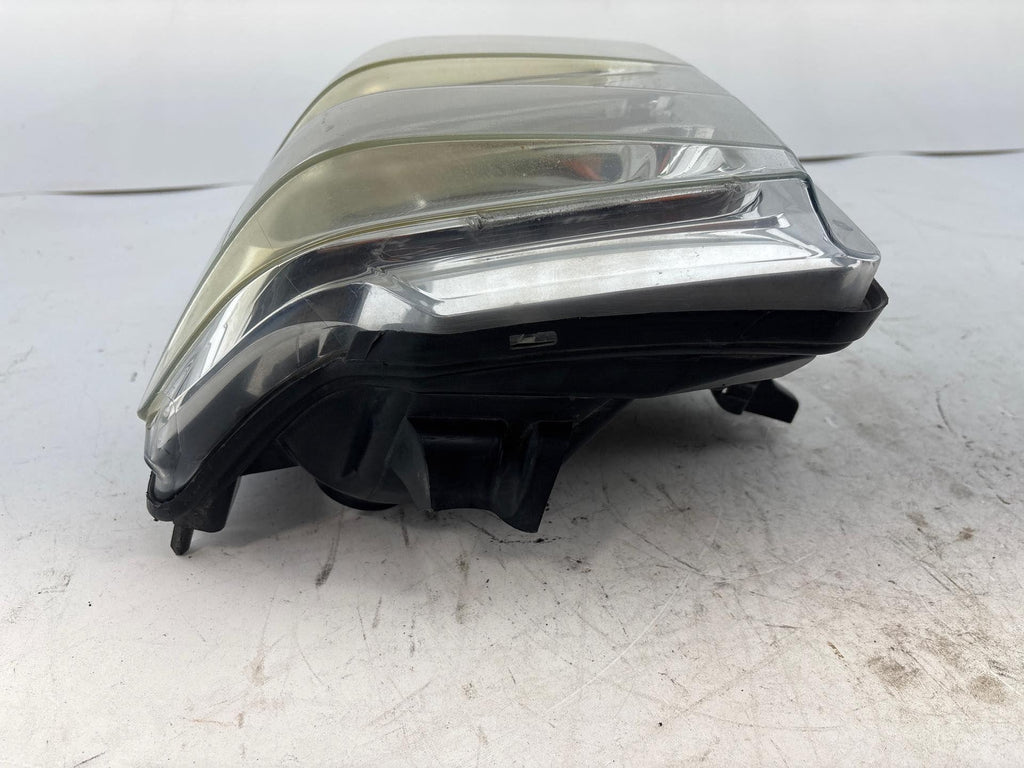 08-10 Ford F-250/350 Super Duty Left Driver Side Headlight Assembly Oem