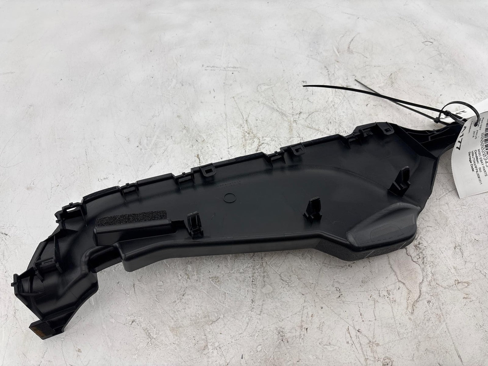 17 - 19 Toyota Prius Prime Rear Center Console Armrest Right Side Panel Trim OEM