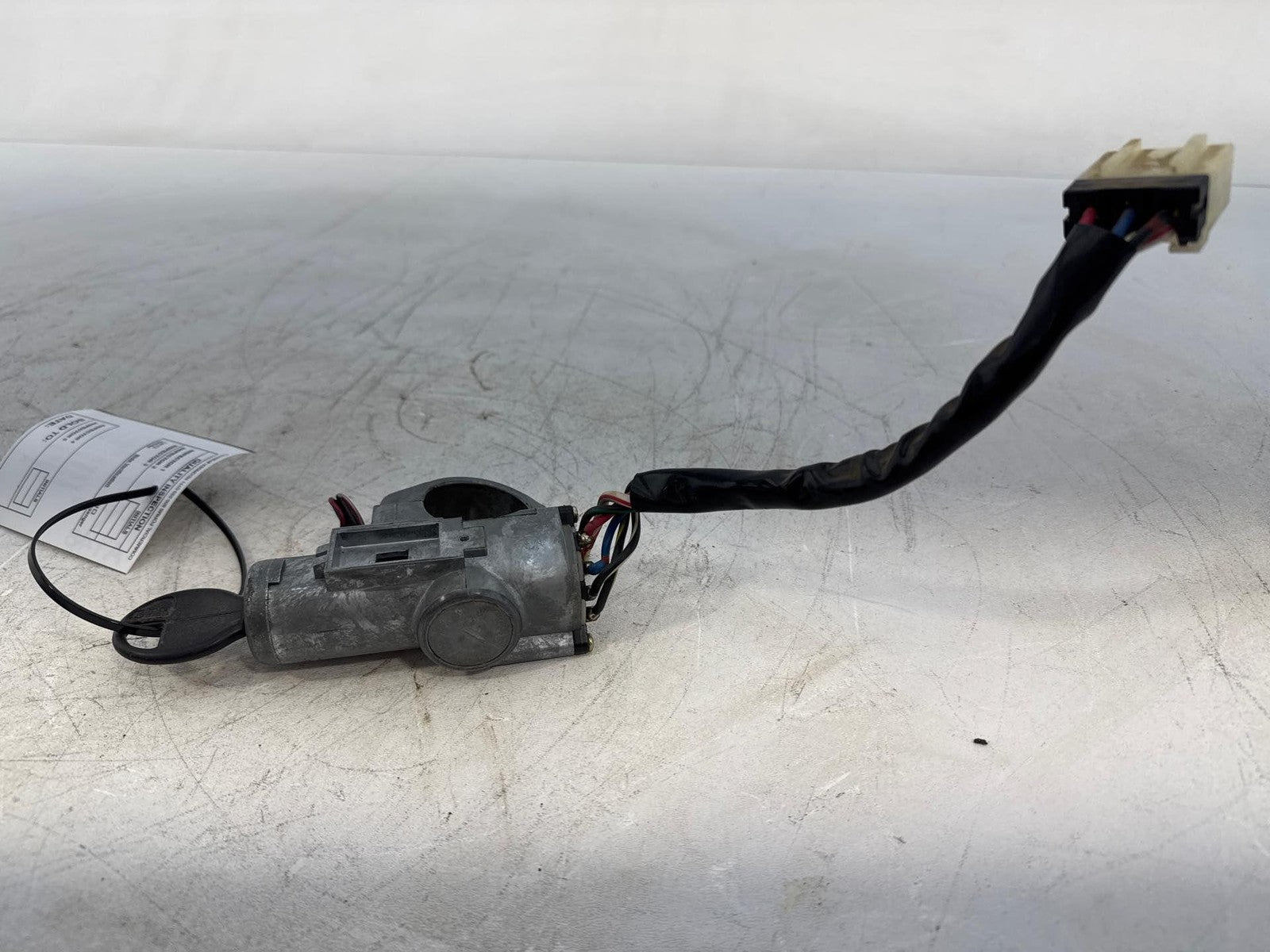 1995-1998 Nissan Maxima Ignition Lock Cylinder Assembly W/ Keys Oem