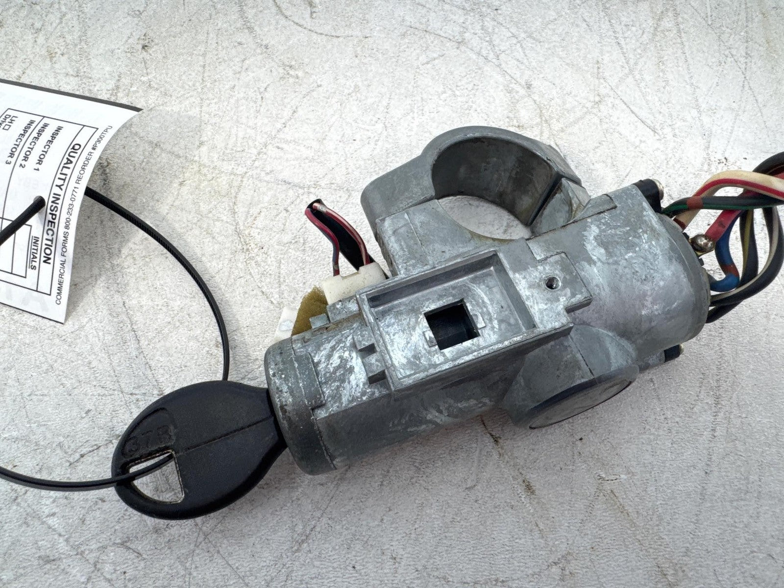 1995-1998 Nissan Maxima Ignition Lock Cylinder Assembly W/ Keys Oem