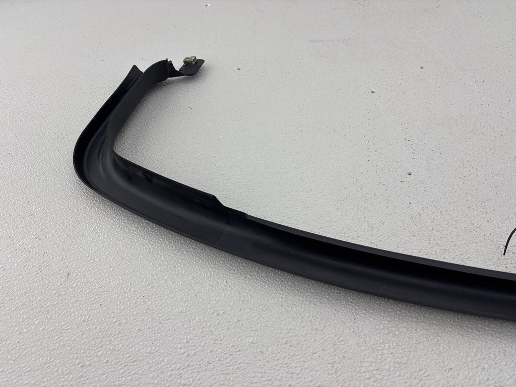 17-24 Alfa Romeo Giulia Rear Left Door Window Frame Trim Cover Panel Oem