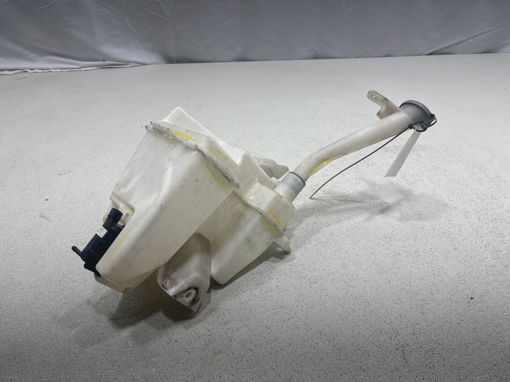 13-17 Nissan Sentra Windshield Washer Tank Bottle Reservoir 28910-3Sg0A