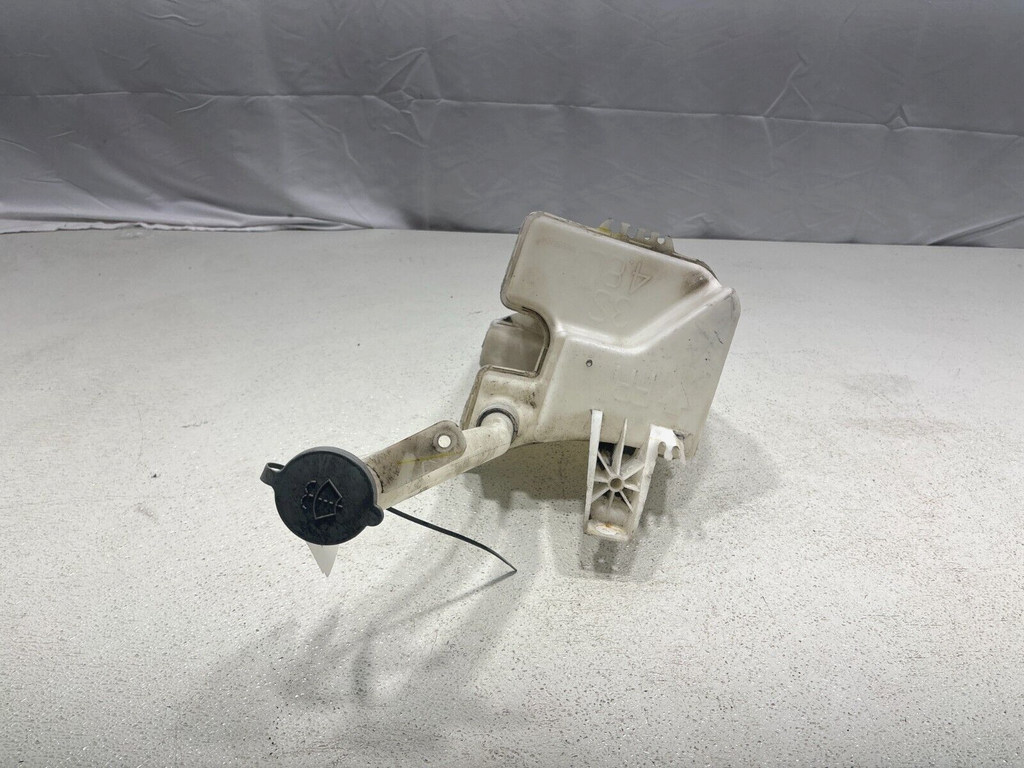 13-17 Nissan Sentra Windshield Washer Tank Bottle Reservoir 28910-3Sg0A