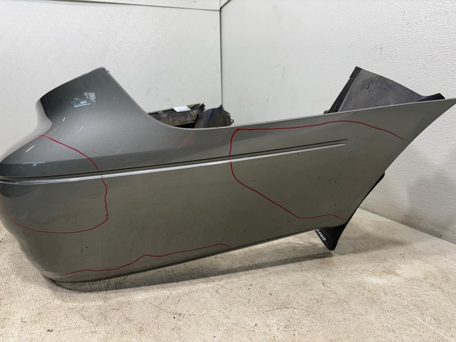 2000-2003 Ford Taurus Rear Bumper Cover Oem