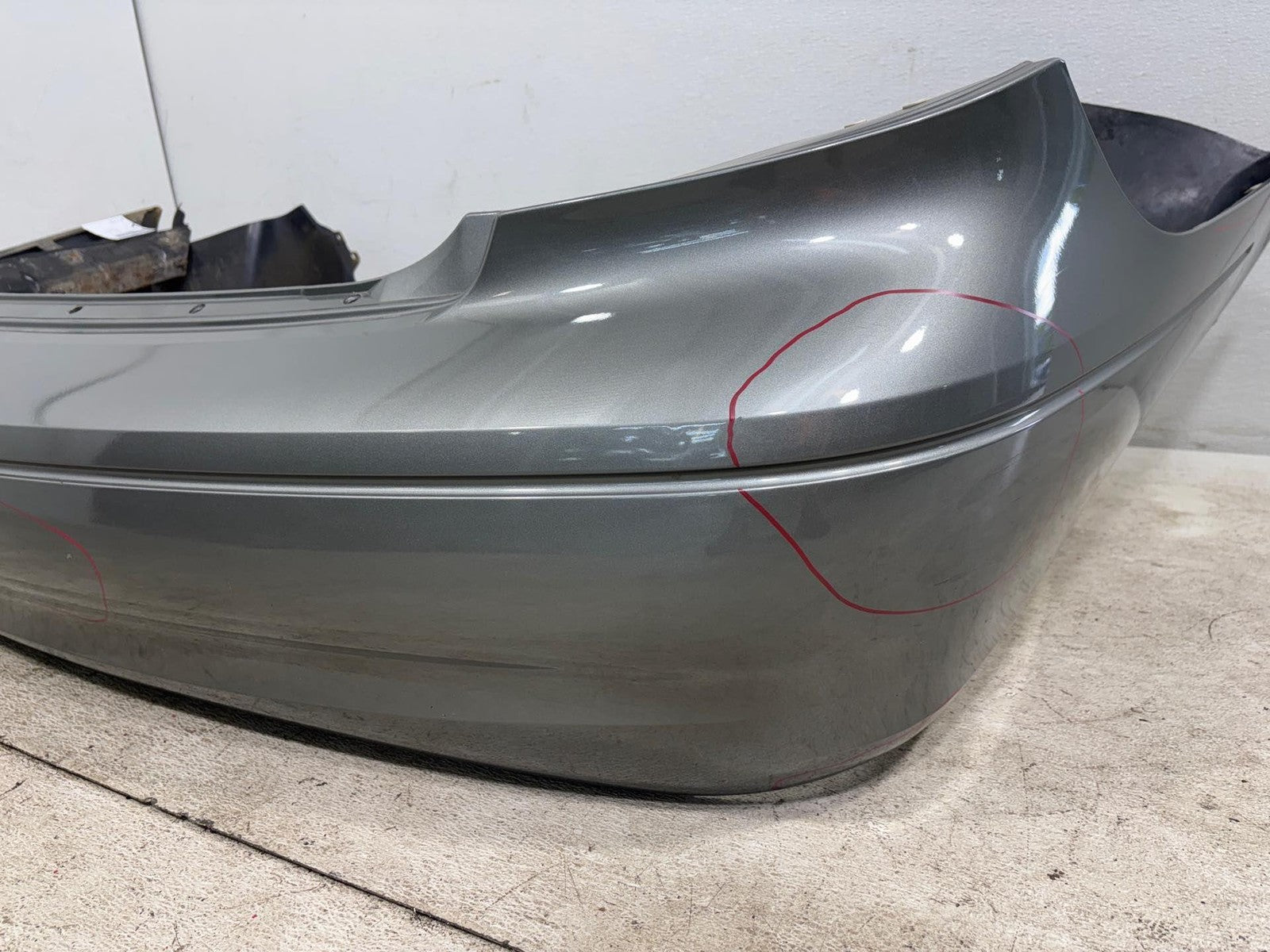 2000-2003 Ford Taurus Rear Bumper Cover Oem