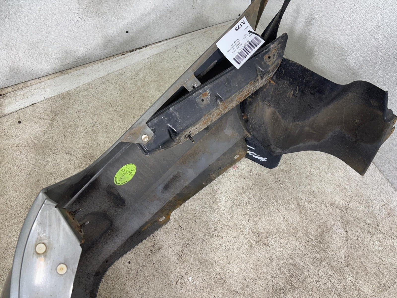 2000-2003 Ford Taurus Rear Bumper Cover Oem