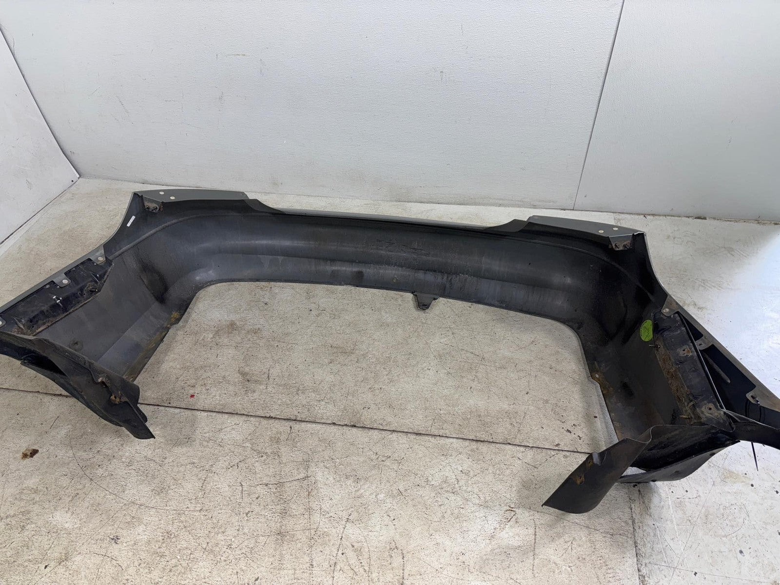 2000-2003 Ford Taurus Rear Bumper Cover Oem