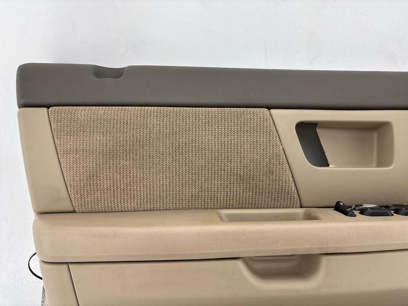 2000-2002 Ford Taurus Front Left Door Panel Trim Cover Oem