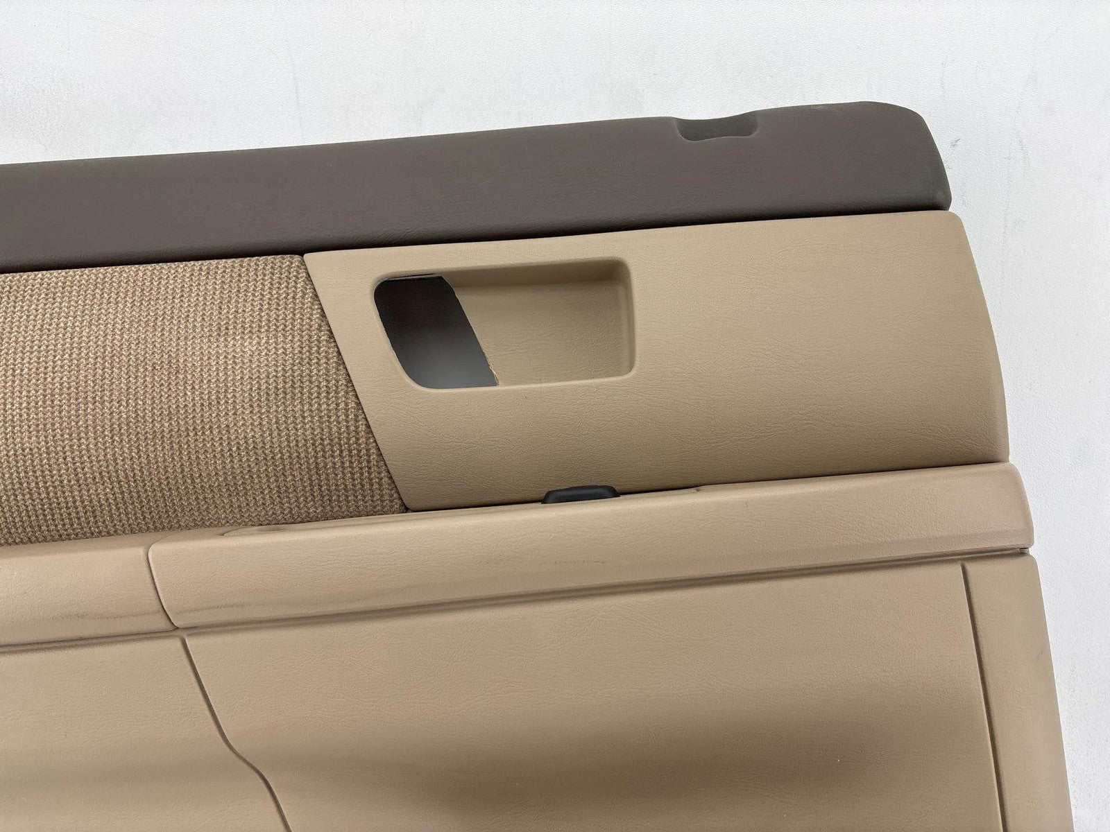 2000-2002 Ford Taurus Rear Left Door Trim Panel Oem