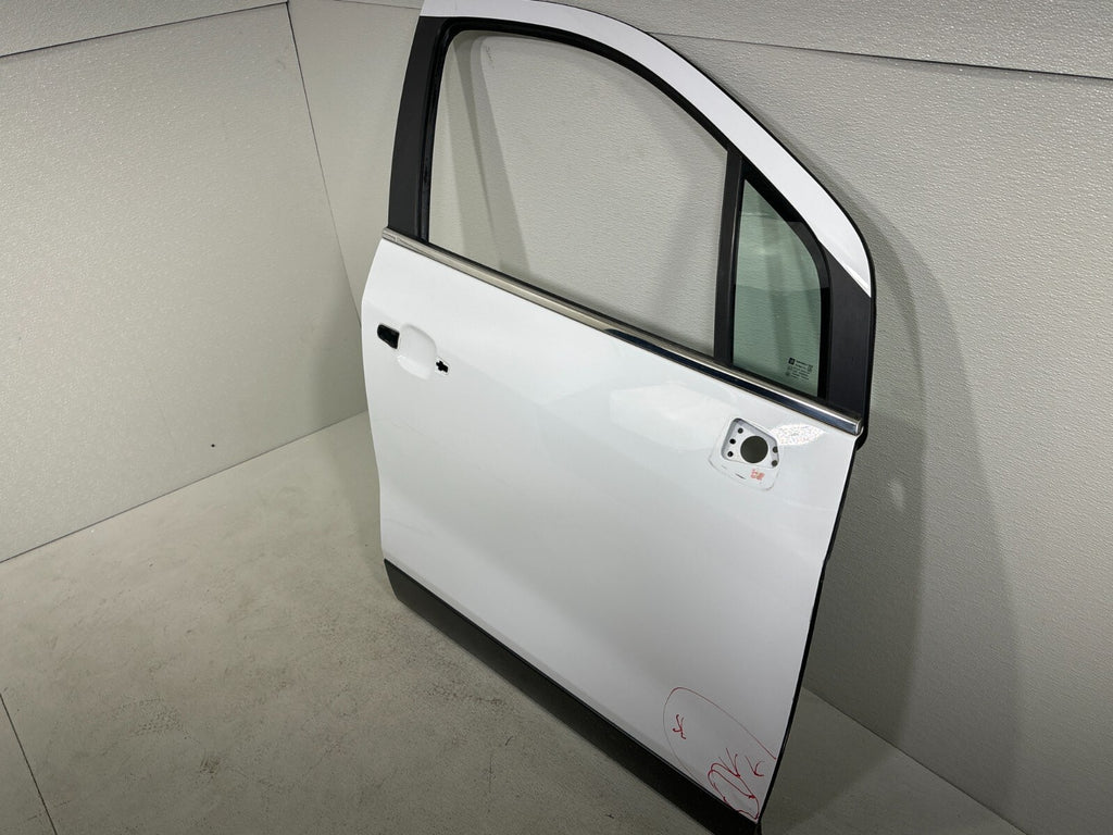 17-19 Buick Encore Front Right Passenger Side Door Shell 8624 - Summit White OEM