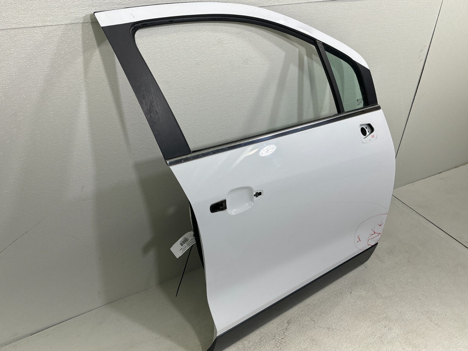 17-19 Buick Encore Front Right Passenger Side Door Shell 8624 - Summit White OEM