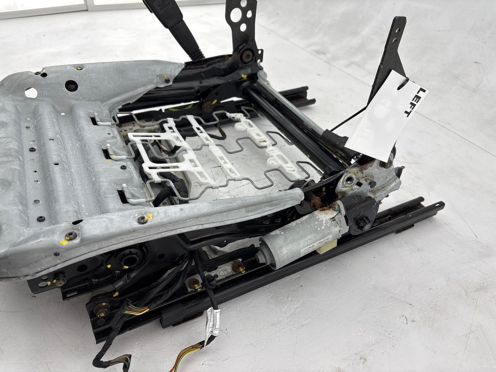 07-12 BMW 328i 335i E90 Front Left Side Lower Seat Track Rail Frame W/ Motor OEM