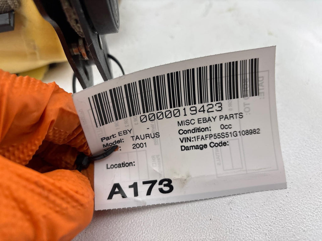 2000-2002 Ford Taurus Front Left Upper Seat Cushion Oem