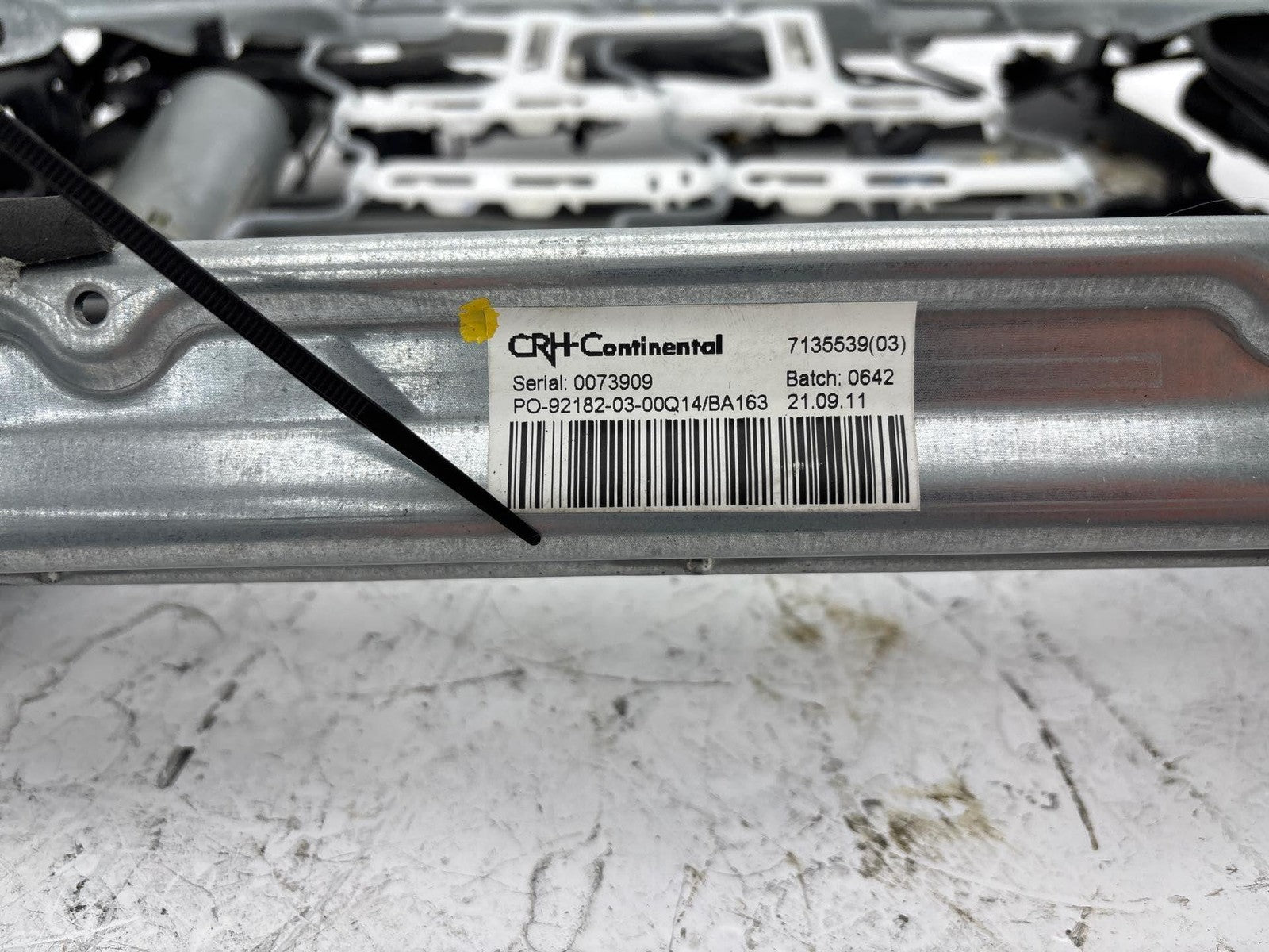 07-12 BMW 328i 335i E90 Front Left Side Lower Seat Track Rail Frame W/ Motor OEM