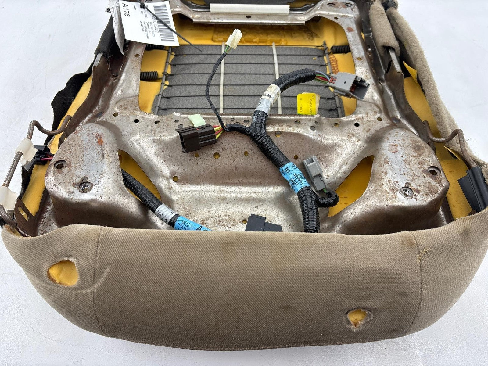 2000-2002 Ford Taurus Front Left Lower Seat Bottom Cushion Oem