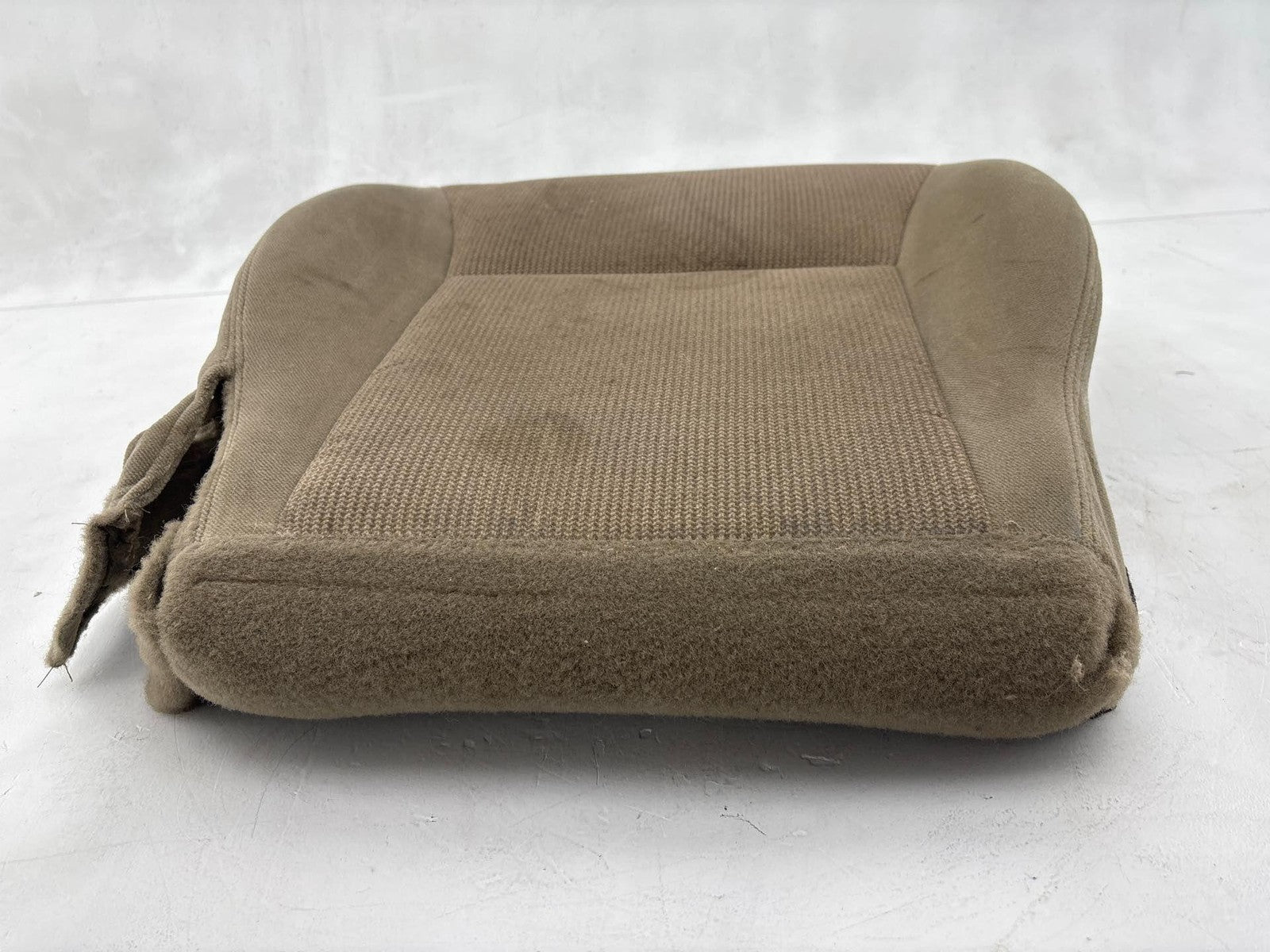 2000-2002 Ford Taurus Front Right Lower Seat Bottom Cushion Oem