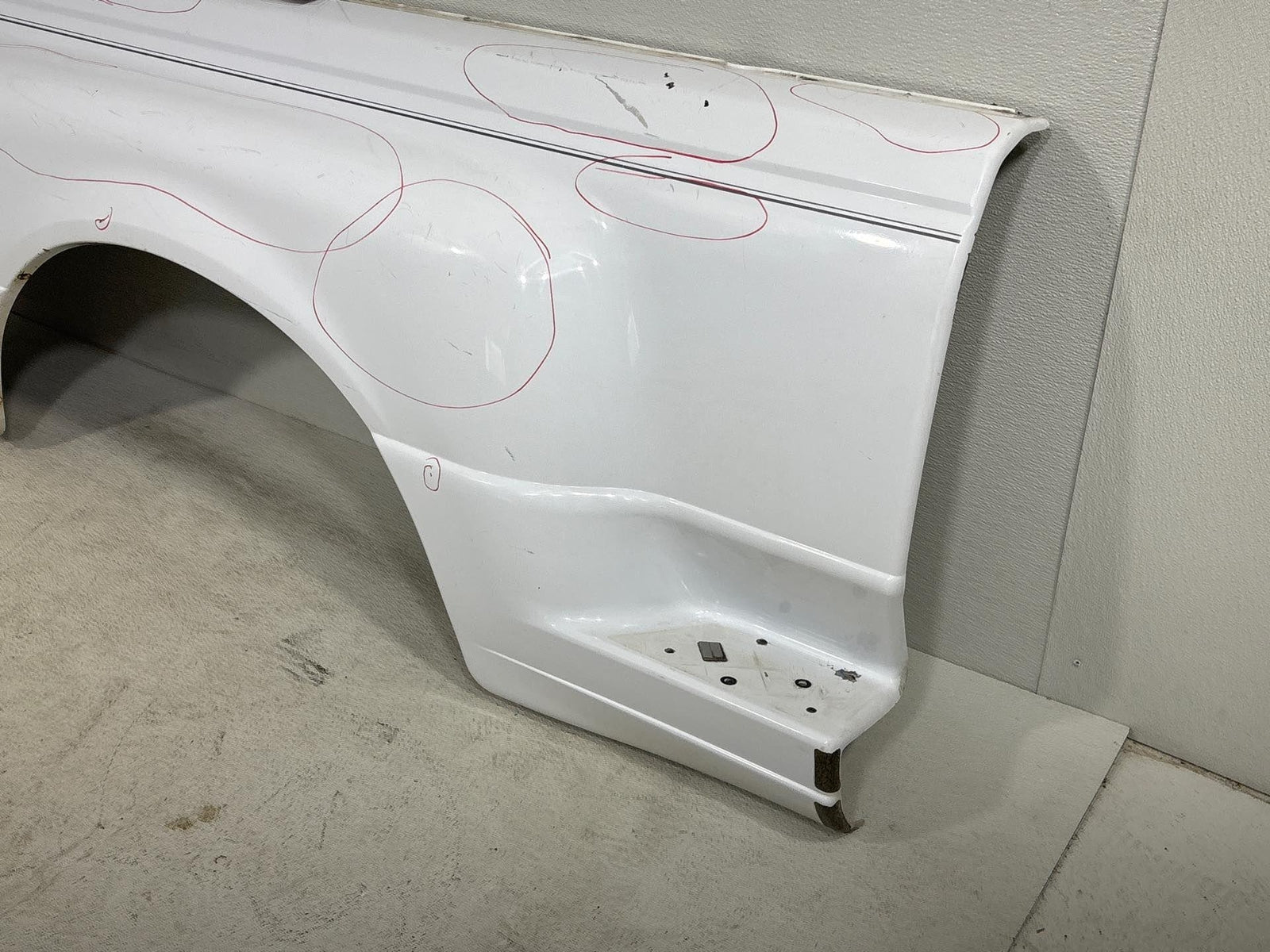 1993-1997 Ford Ranger Rear Right Frame Fender Cover Oem