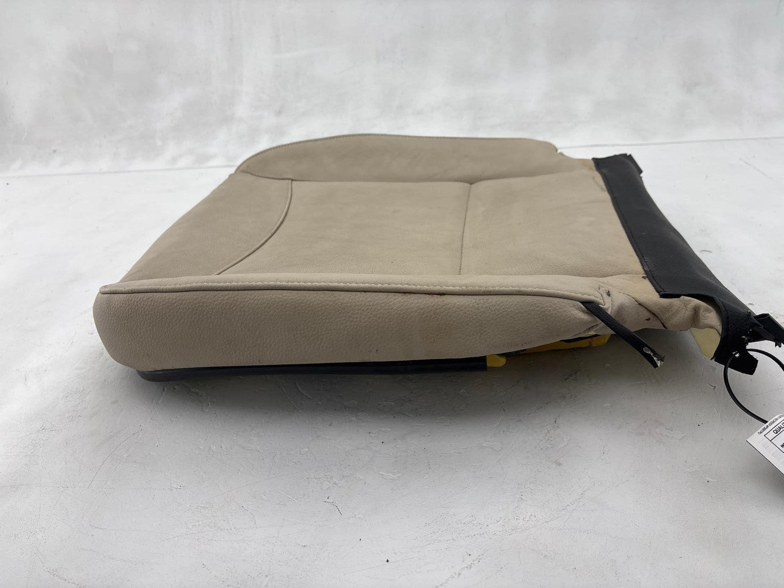 06-12 Bmw 328 335 E90 Front Right Lower Seat Bottom Cushion Oem