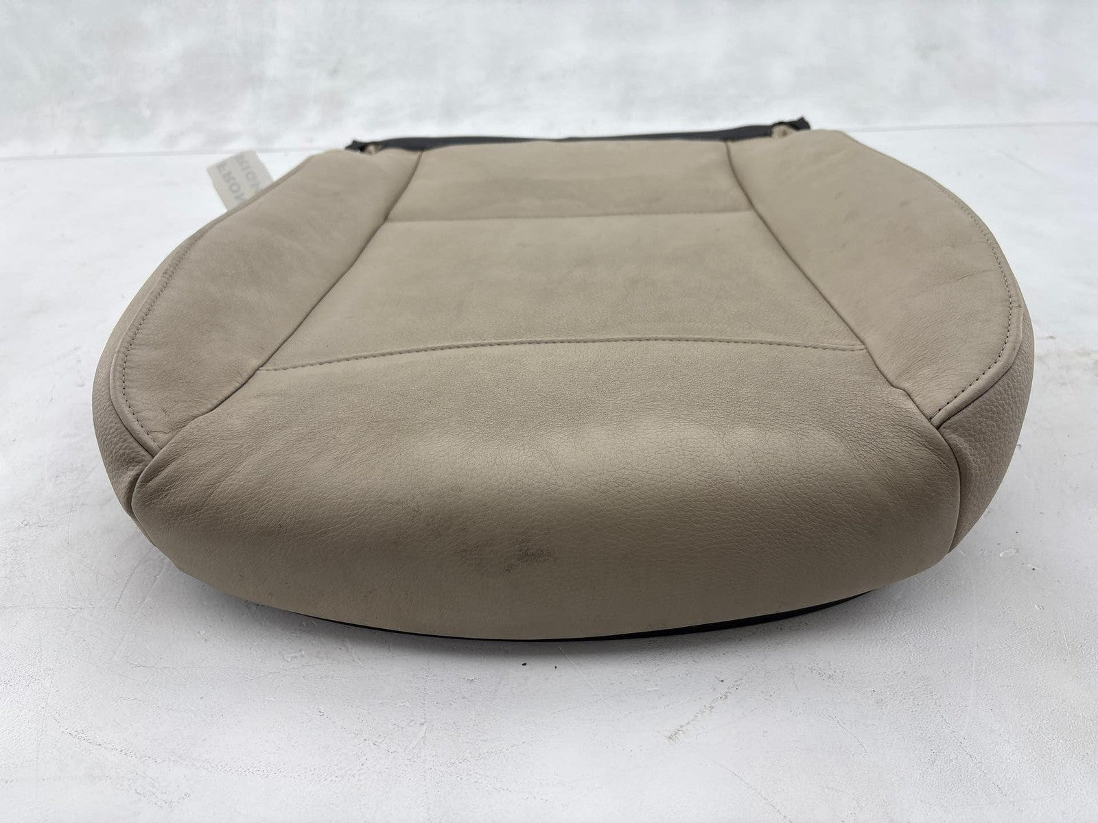 06-12 Bmw 328 335 E90 Front Right Lower Seat Bottom Cushion Oem