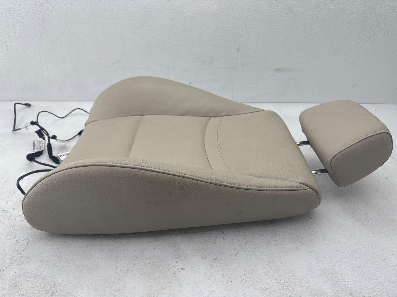 06-12 Bmw 335I 328I E90 Front Right Passenger Side Upper Seat Cushion Oem
