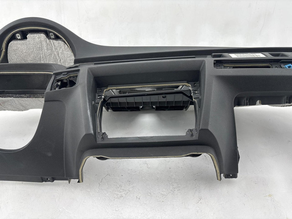 06-13 BMW E90 E91 E92 328 335 Front Dashboard Dash Instrument Cover Panel OEM