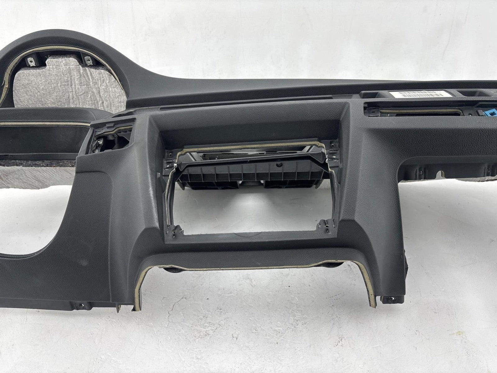 06-13 BMW E90 E91 E92 328 335 Front Dashboard Dash Instrument Cover Panel OEM