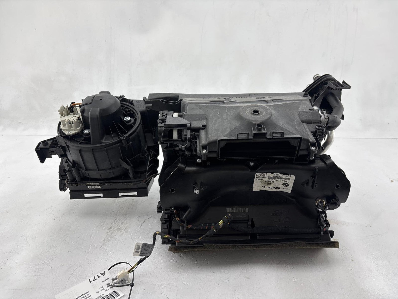 07-13 Bmw 328I E90 Hvac Ac A/C Climate Heater Blower Motor Housing Oem