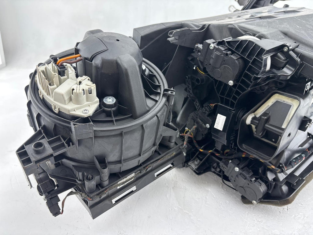 07-13 Bmw 328I E90 Hvac Ac A/C Climate Heater Blower Motor Housing Oem