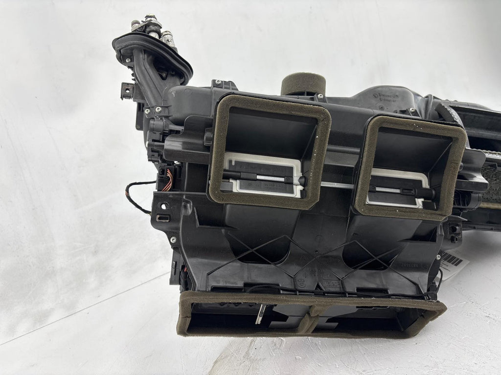 07-13 Bmw 328I E90 Hvac Ac A/C Climate Heater Blower Motor Housing Oem
