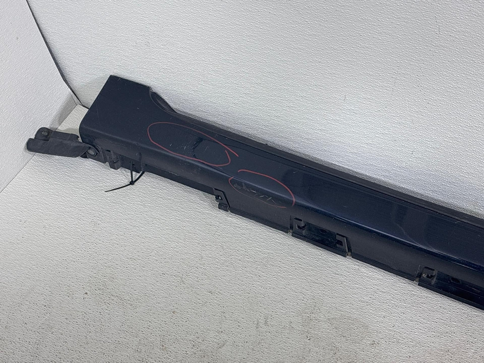 07-08 Lexus Gs450H Gs300 Rocker Moulding Right Passenger Oem 75351-30230