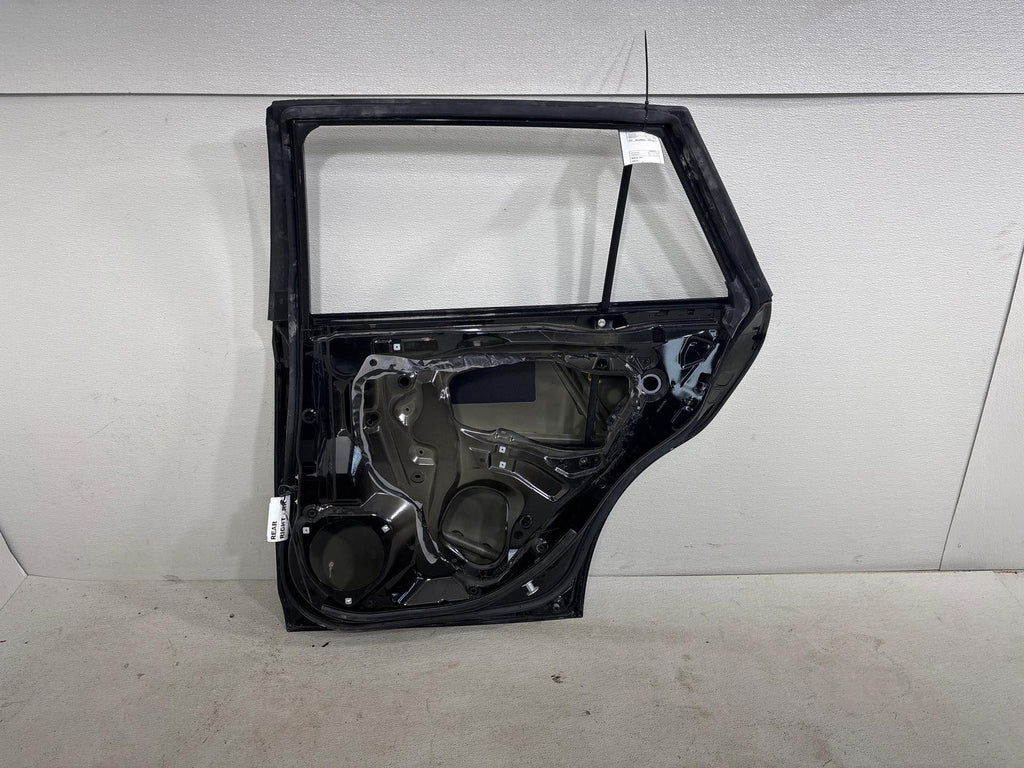 15-19 Subaru Outback Rear Right Side Door Panel Shell Oem *Scratches*