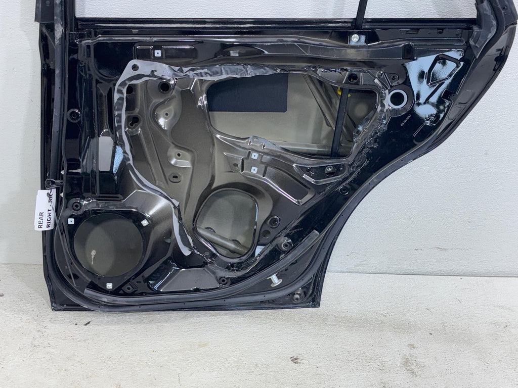 15-19 Subaru Outback Rear Right Side Door Panel Shell Oem *Scratches*