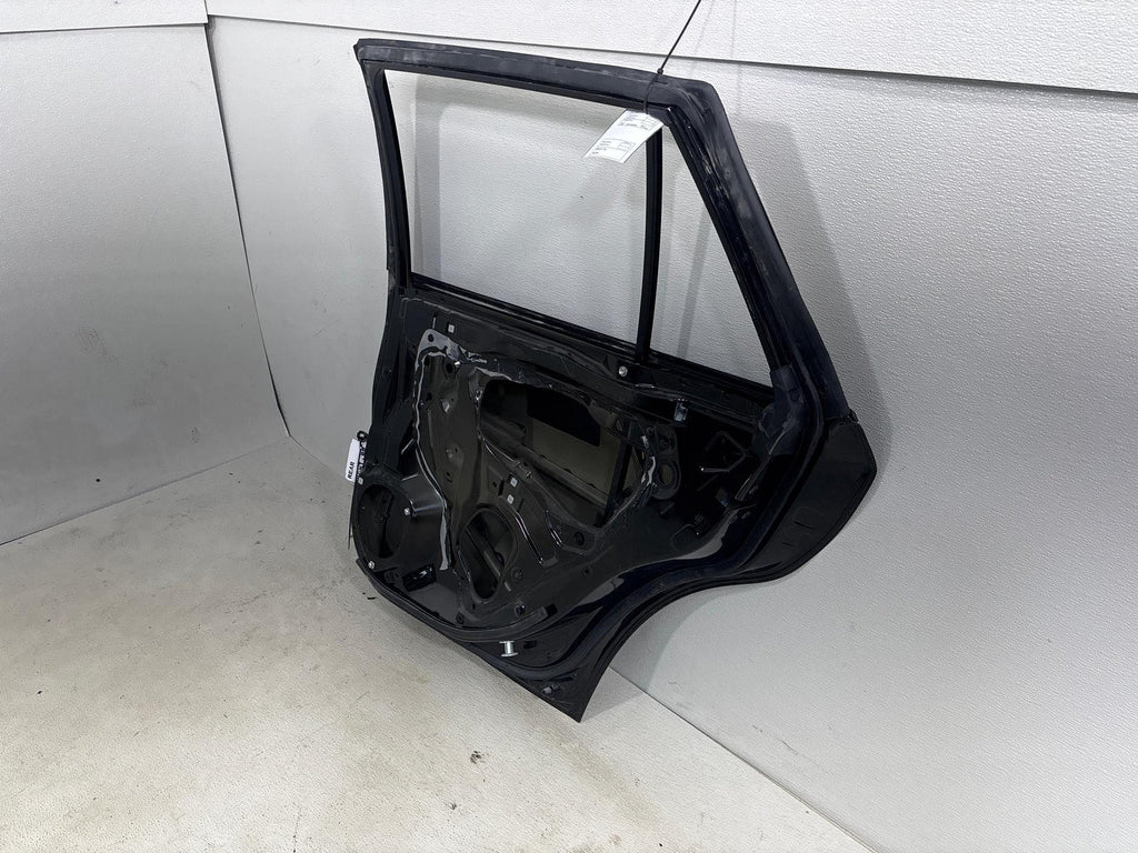 15-19 Subaru Outback Rear Right Side Door Panel Shell Oem *Scratches*