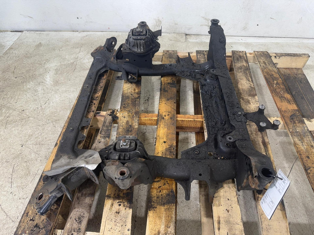 07-13 Bmw 328 335 E90 E92 Awd Front Axle Crossmember Subframe Support Oem