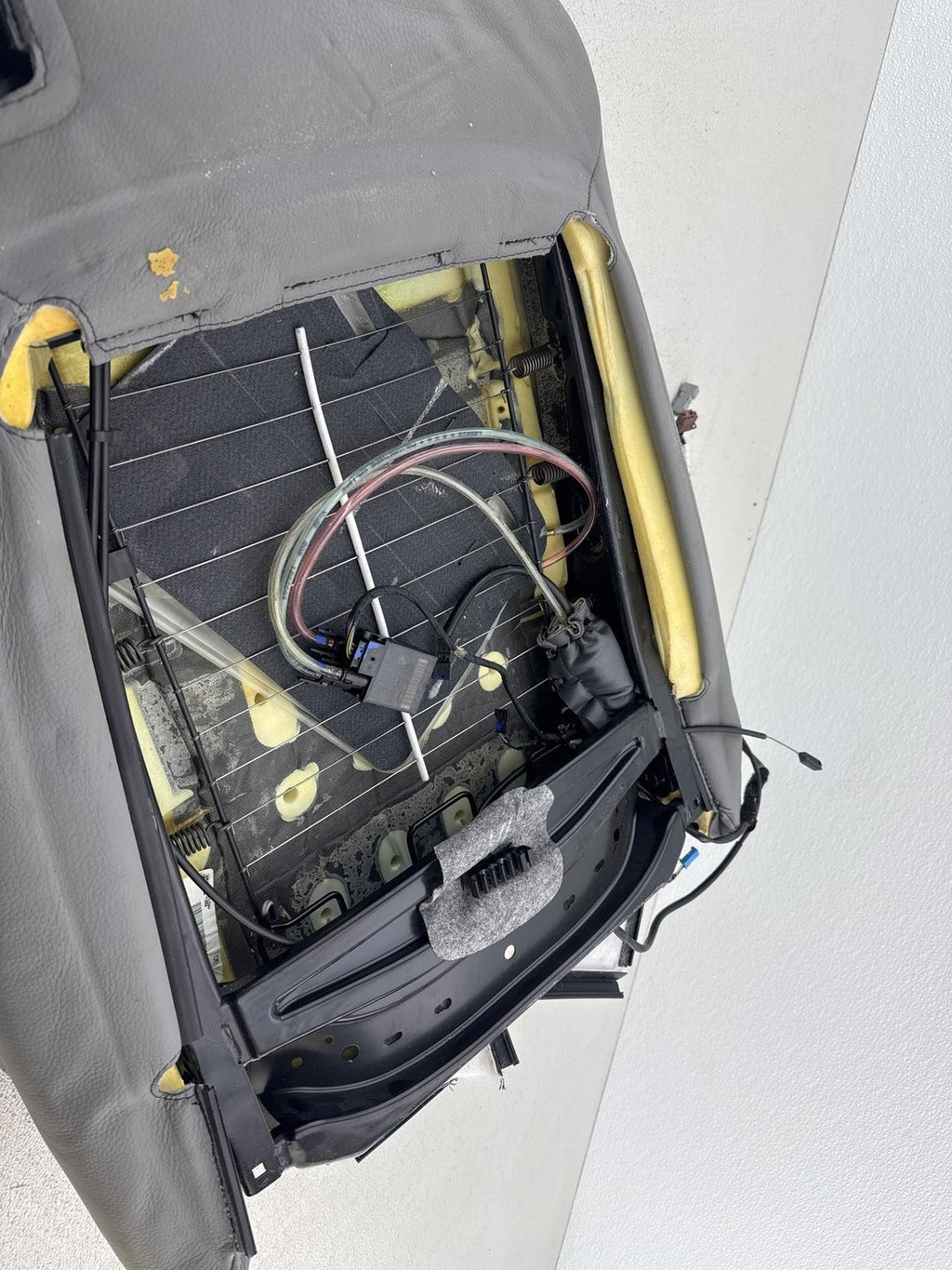 07-13 Bmw E92 335I 328I Front Left Seat Bench Upper Cushion Oem