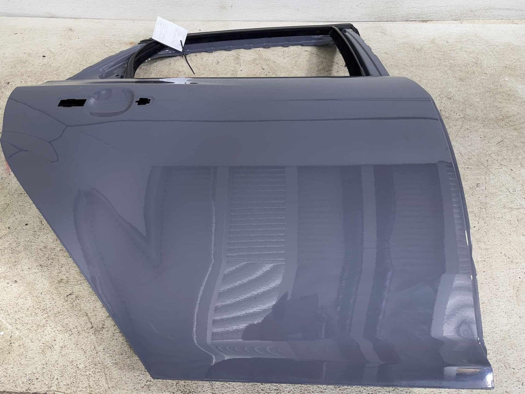 16-18 Ford Focus Rs Rear Right Door Shell Panel Oem