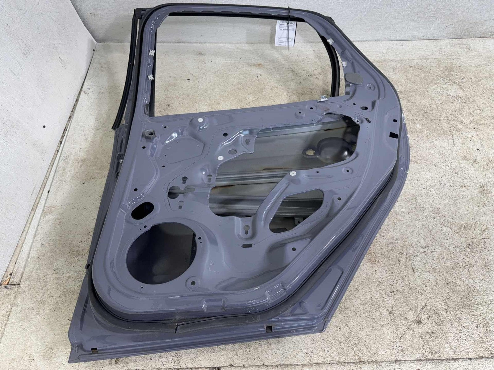 16-18 Ford Focus Rs Rear Right Door Shell Panel Oem