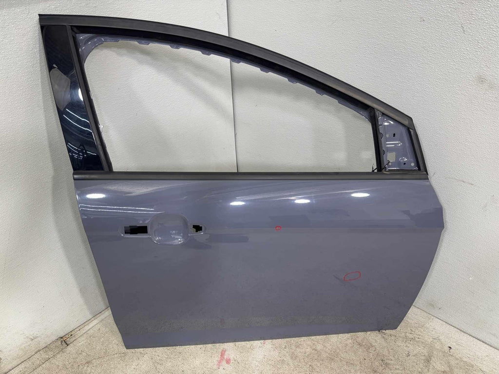 16-18 Ford Focus Rs Front Right Door Shell Panel Oem