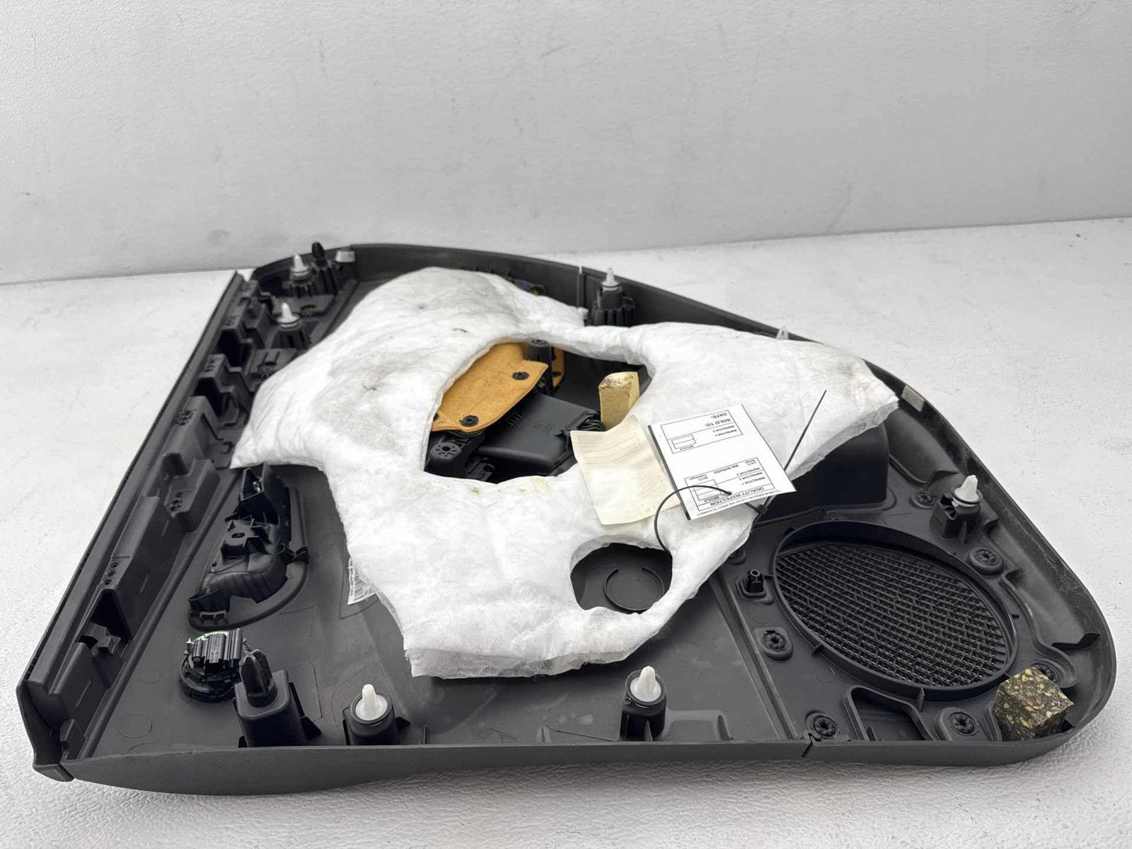 16-18 Ford Focus Rs Rear Left Door Panel Trim Cover Oem